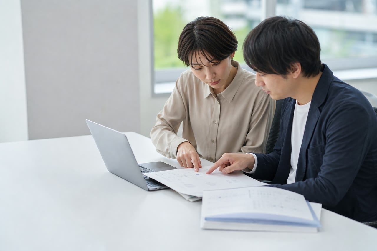 EU AI Actの表示義務｜日本企業が対象か確認する5つの場面と社内ルールの決め方